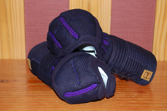 心600紫飾 甲手　幼年